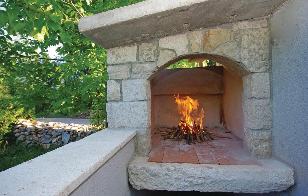 Holiday Home Zezevica - Heated Pool Sestanovac Екстер'єр фото